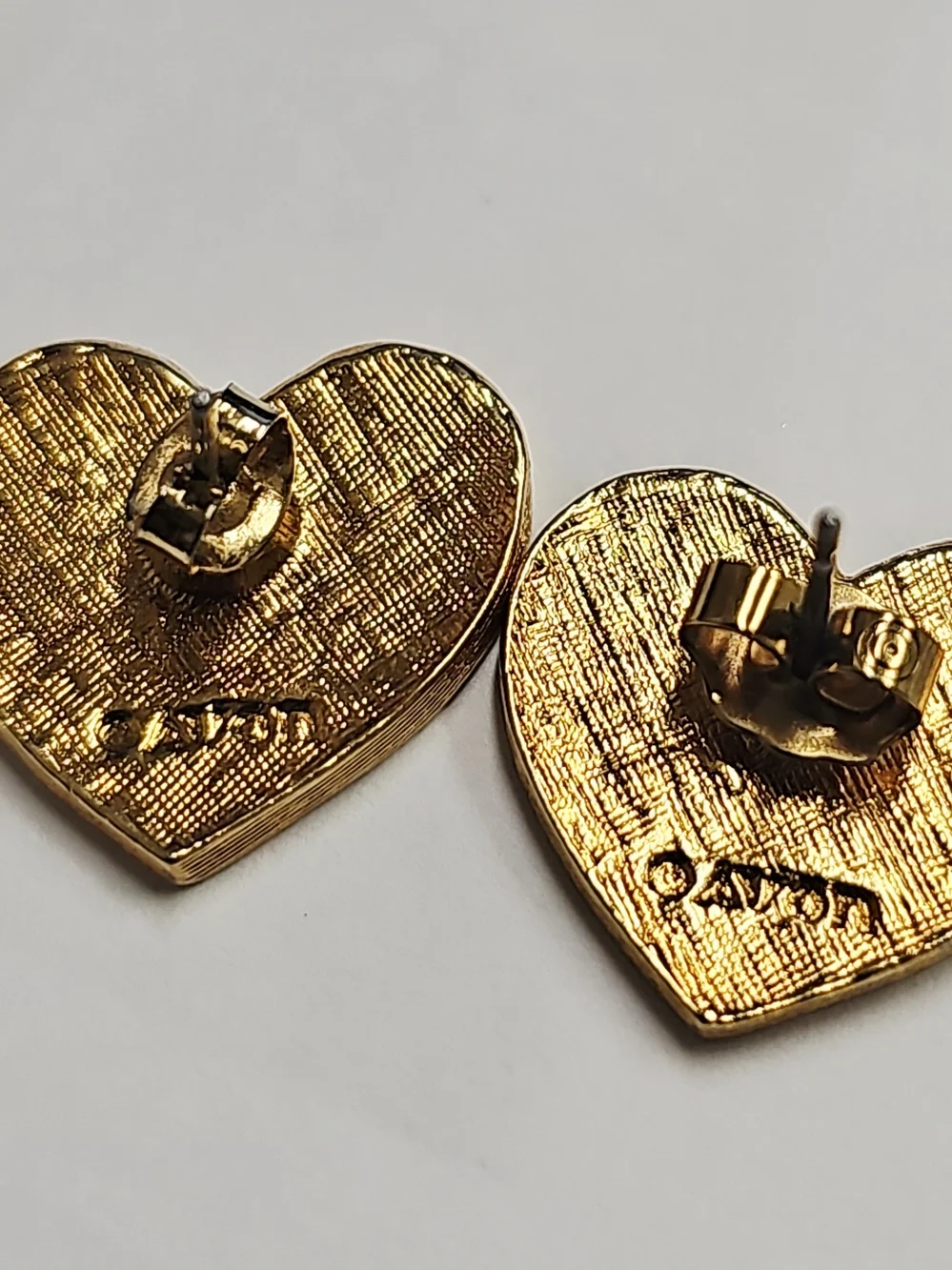 Avon Gold-Tone Heart Flag Enamel Stud Earrings - Red, White & Navy